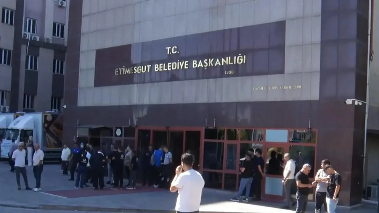 Etimesgut Belediyesi soruşturmasında ikinci dalga: 25 gözaltı