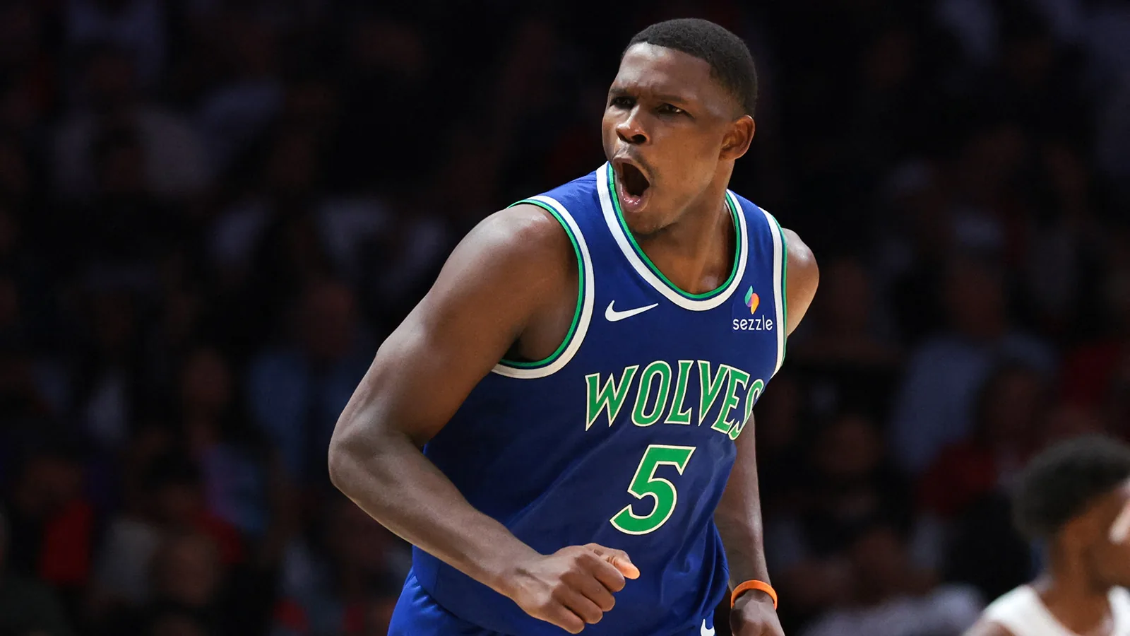 Anthony Edwards, Miami Heat maçında tarihi başarıya imza attı