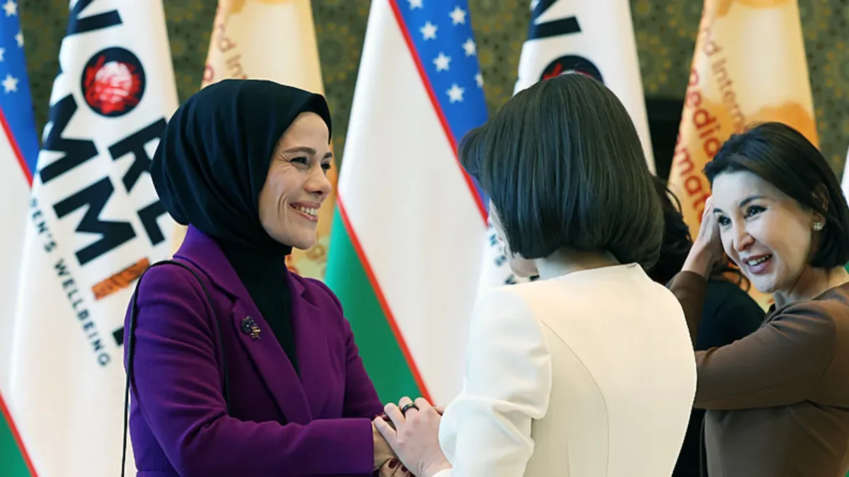 Dr. Esra Albayrak'tan Yapay Zekâ Çağında Yerleşik Kabulleri Sorgulama Çağrısı