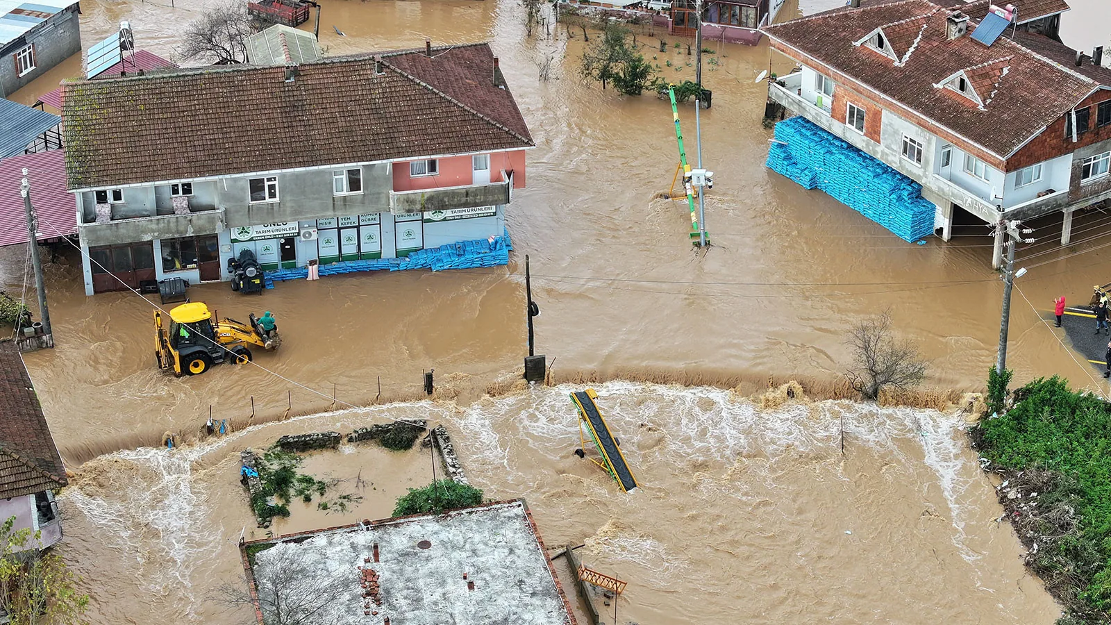 Meteoroloji'nin 21 Ekim Hava Tahmini: Doğuda Sağanak, Batı Bölgelerinde Sis Uyarısı