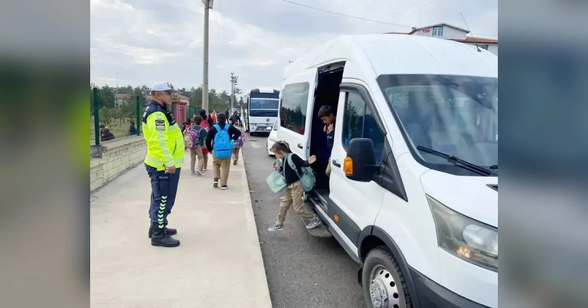 Çankırı'da Okul Servisleri Jandarma Ekiplerinin Denetiminde