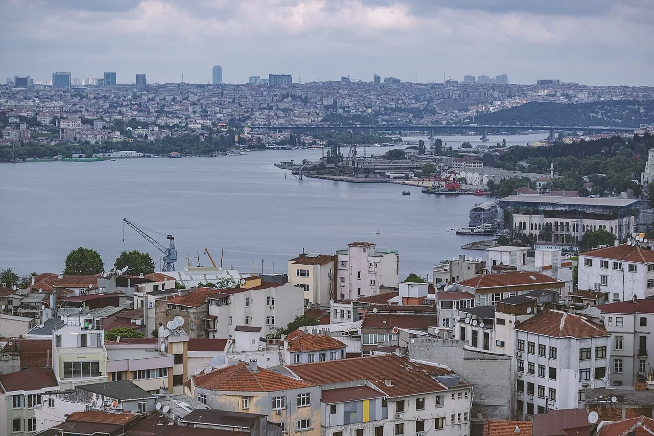 Vali, kaza görüntülerini şoföre izletti: “Hızlı geliyormuşsun”