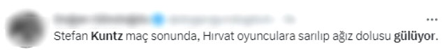 Kuntz'un Hırvatistan maçının bitmesiyle saha içinde yaptığına tepkiler çığ gibi: Derhal istifa et