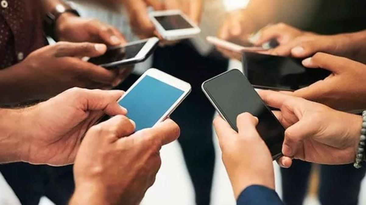 Cep telefonu almayı düşünenler dikkat! Yarından itibaren dev zam geliyor