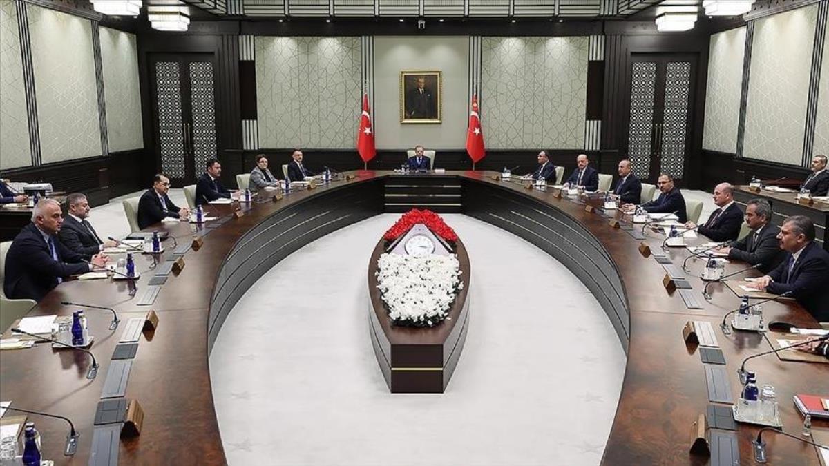 Cumhurbaşkanlığı Kabinesi toplanıyor! Gündemde deprem ve seçim var