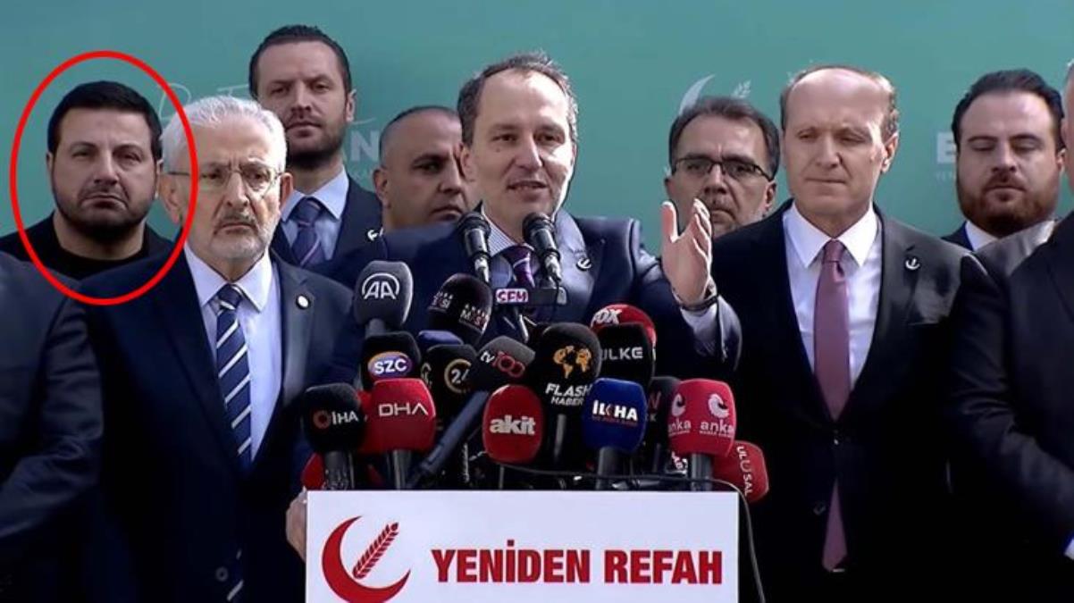 Erbakan ittifak kararını açıklarken herkes arkasındaki Davut Güloğlu’na odaklandı: Burada ne işi var?
