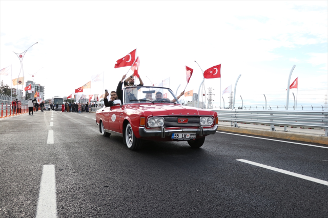 Türkiye'nin en uzun dördüncü köprüsü, Cumhurbaşkanı Erdoğan'ın bağlandığı törenle açıldı