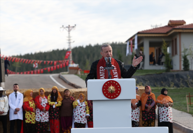 Cumhurbaşkanı Erdoğan, çiftçiler için 10 müjdeyi art arda sıraladı: Çiftçilere sıfır faizli hayvancılık kredisi verilecek