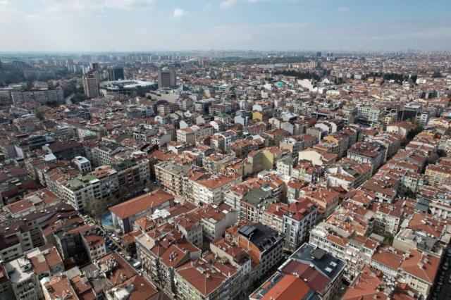 Fiyatların düşmesi de çare olmadı! İstanbul'da fay hattına yakın ilçelerdeki eski daireler boşta bekliyor