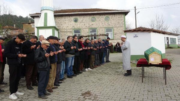 Ödüllü yönetmen Nuri Bilge Ceylan'ın annesi hayatını kaybetti