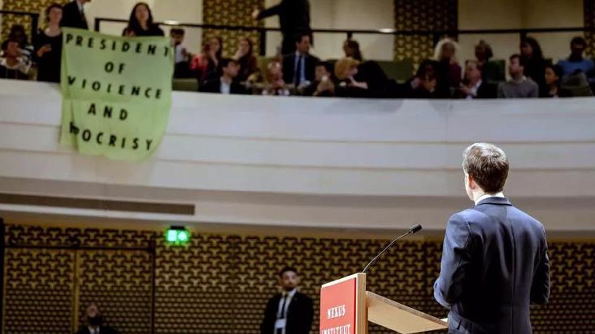 Fransa Cumhurbaşkanı Macron’a Hollanda’da beklemediği tepki: Şiddet ve iki yüzlülüğün Cumhurbaşkanı