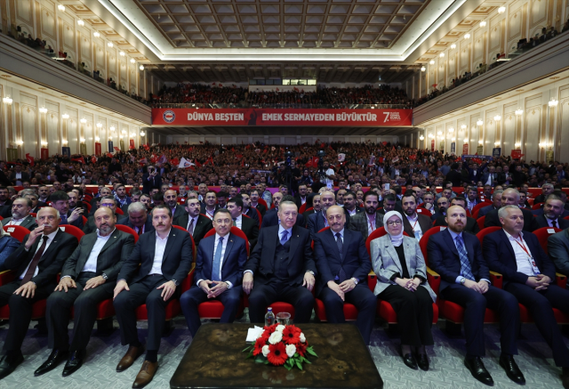 Son Dakika! Cumhurbaşkanı Erdoğan: Seçimden sonra emeklileri sevindirecek haberi milletimizle paylaşacağız