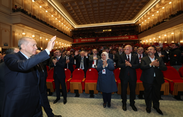 Son Dakika! Cumhurbaşkanı Erdoğan: Seçimden sonra emeklileri sevindirecek haberi milletimizle paylaşacağız