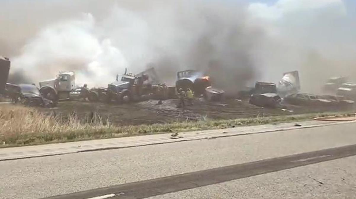 ABD’deki kum fırtınasında 40’tan fazla araç birbirine girdi! Çok sayıda ölü ve yaralı var