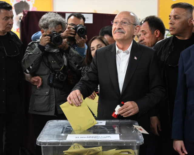 Son Dakika! Millet İttifakı'nın adayı Kemal Kılıçdaroğlu oyunu kullandı: İnşallah bundan sonra bu ülkeye bahar gelecek