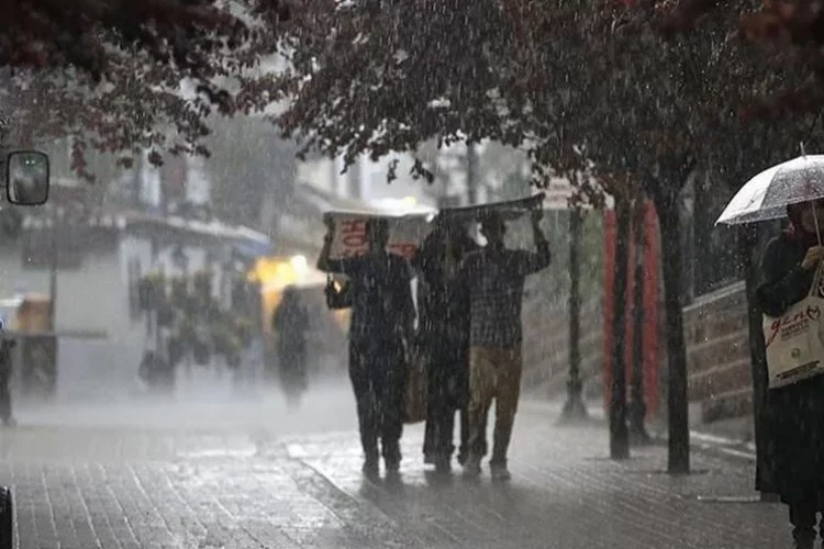 Meteoroloji’den 20 il için sarı kodlu uyarı! Gök gürültülü sağanak bekleniyor