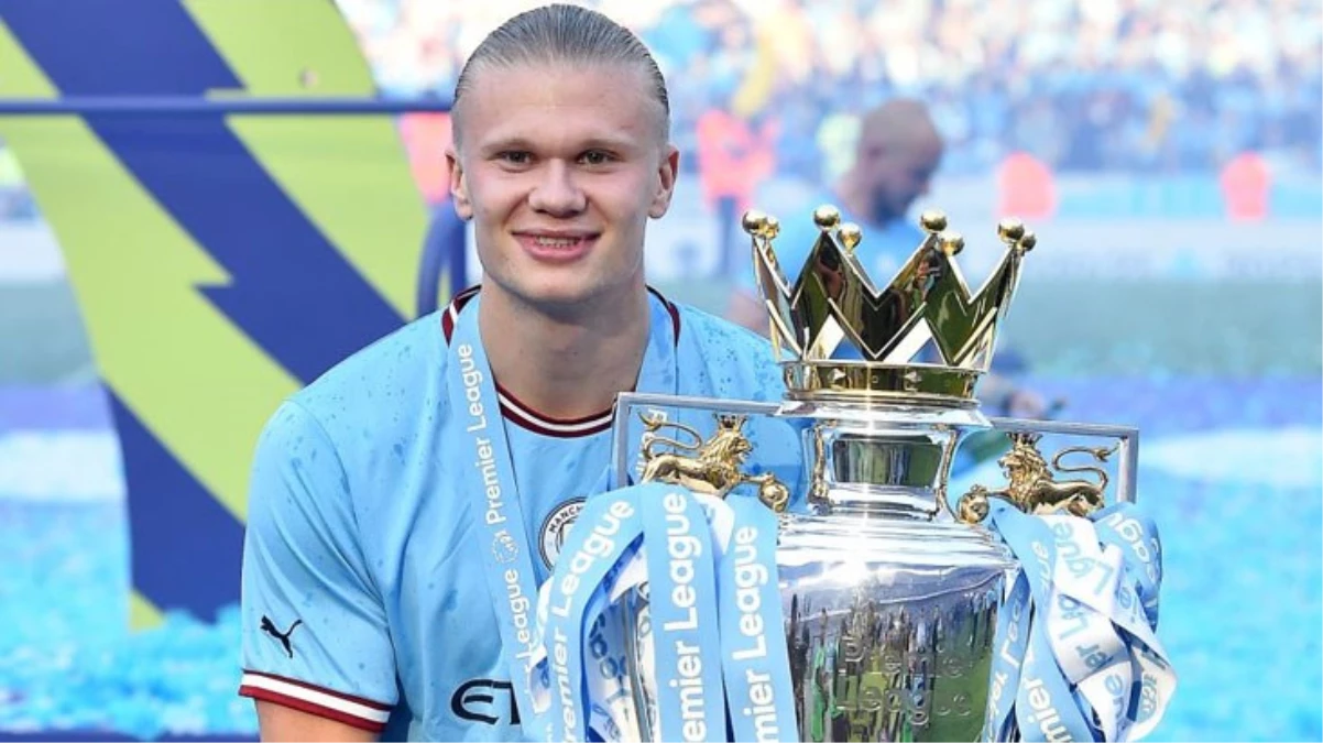 Manchester City’de inanılmazı başaran Erling Haaland, Premier Lig’de sezonun futbolcusu seçildi