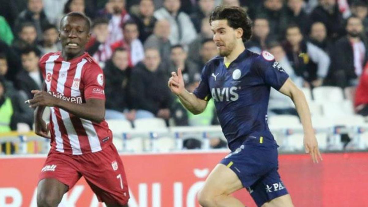 Fenerbahçe, Ziraat Türkiye Kupası yarı final ilk maçında Sivasspor’la deplasmanda golsüz berabere kaldı