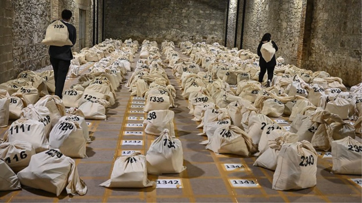 Yurt dışında sandıklar kapandı, 1 milyon 889 bin 398 oy kullanıldı