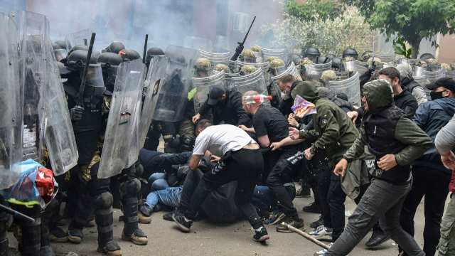 Son Dakika: Milli Savunma Bakanlığı, NATO'nun talebi üzerine bir komando taburunu Kosova'ya gönderiyor