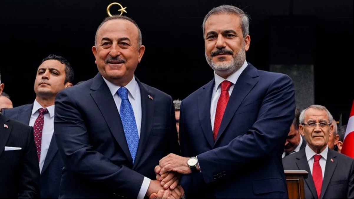 Dışişleri’nde devir teslim! Hakan Fidan görevi devraldı, işte ilk sözleri