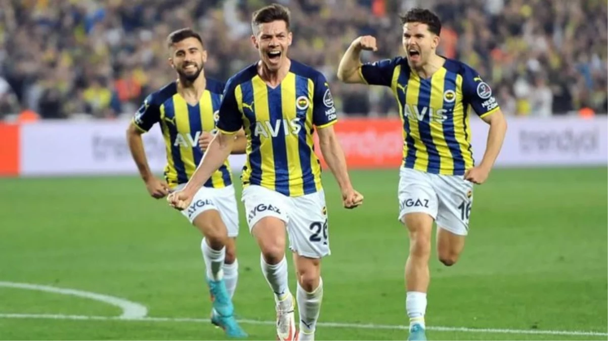 Takımda kalacak mı? Fenerbahçe, yıldız futbolcusu ile masaya oturacak