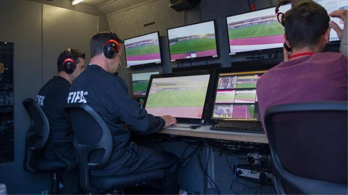 Süper Lig’in yeni sezonunda yarı otomatik ofsayt sistemine geçiliyor! Pozisyonlar stat ekranına yansıtılacak