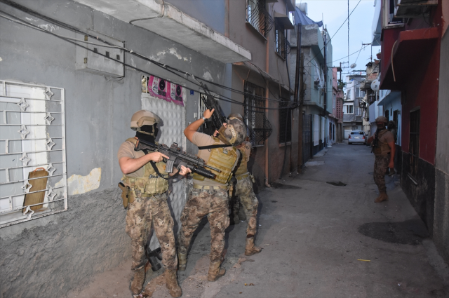 Şafak vakti DEAŞ operasyonu! Çok sayıda şüpheli gözaltında