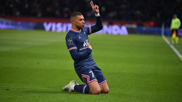 PSG'den futbol dünyasını sallayan Mbappe kararı! Bir devir sona eriyor