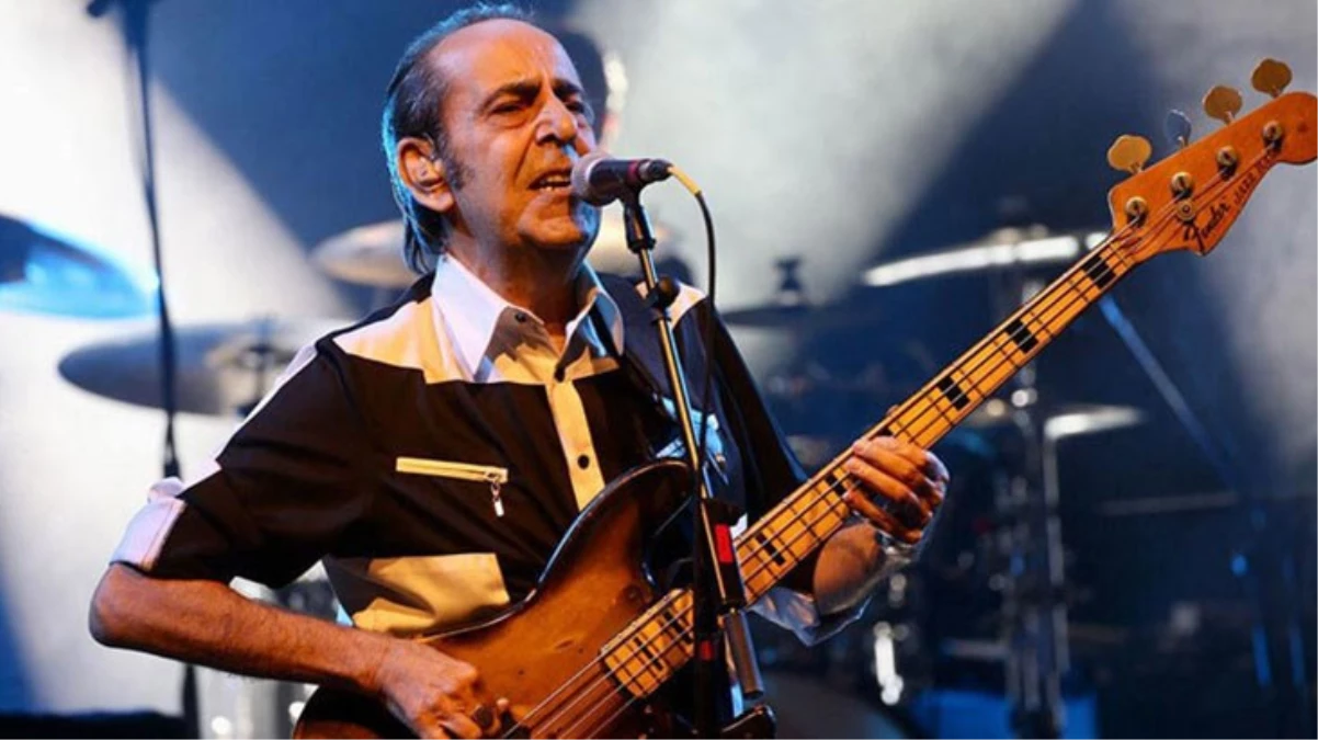 Hayatını kaybeden Özkan Uğur için spor dünyasından peş peşe taziye mesajları