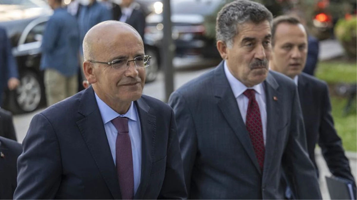 Mehmet Şimşek’ten kamu kurumlarına tasarruf genelgesi! Deprem hariç tüm harcamalar gözden geçirilecek