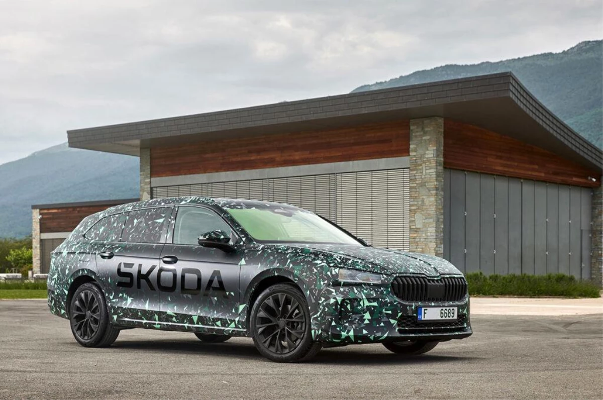 Skoda, 90 yıl sonra dördüncü nesil Superb’i tanıtacak