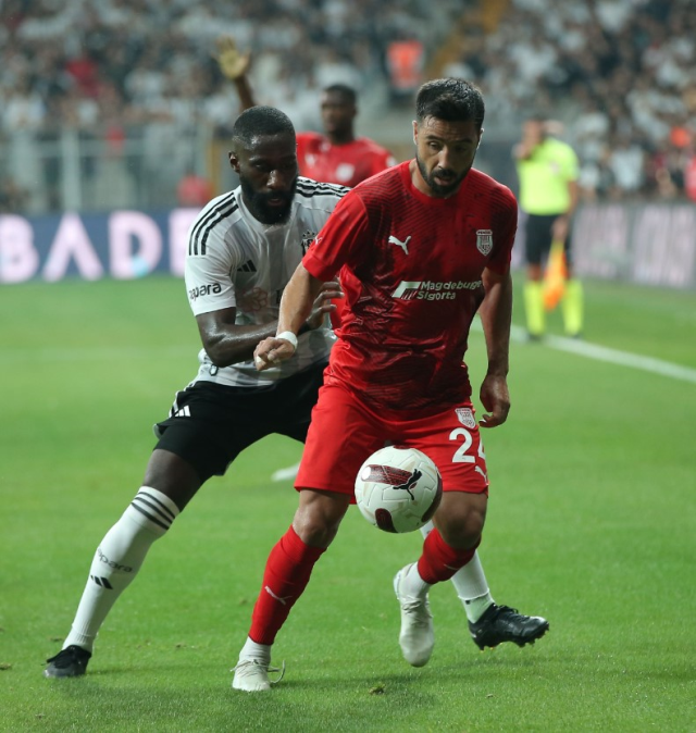 Son Dakika: Süper Lig'in 2'inci haftasında Beşiktaş, sahasında Pendikspor'la 1-1 berabere kaldı