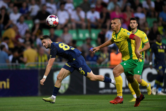 UEFA Konferans Ligi 2. ön eleme turu rövanş maçında Zimbru'yu deplasmanda 4-0 mağlup eden Fenerbahçe tur atladı