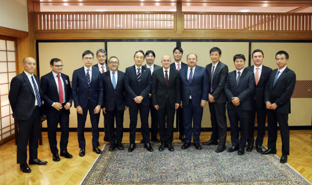 Bakan Şimşek: Önümüzdeki aylarda yatırımcılarla görüşmeler yapmak üzere Japonya'ya gitmeyi düşünüyoruz