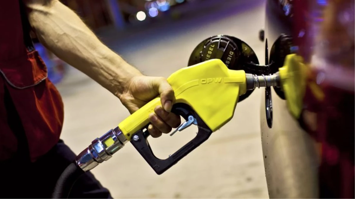 Benzine bir zam daha geliyor