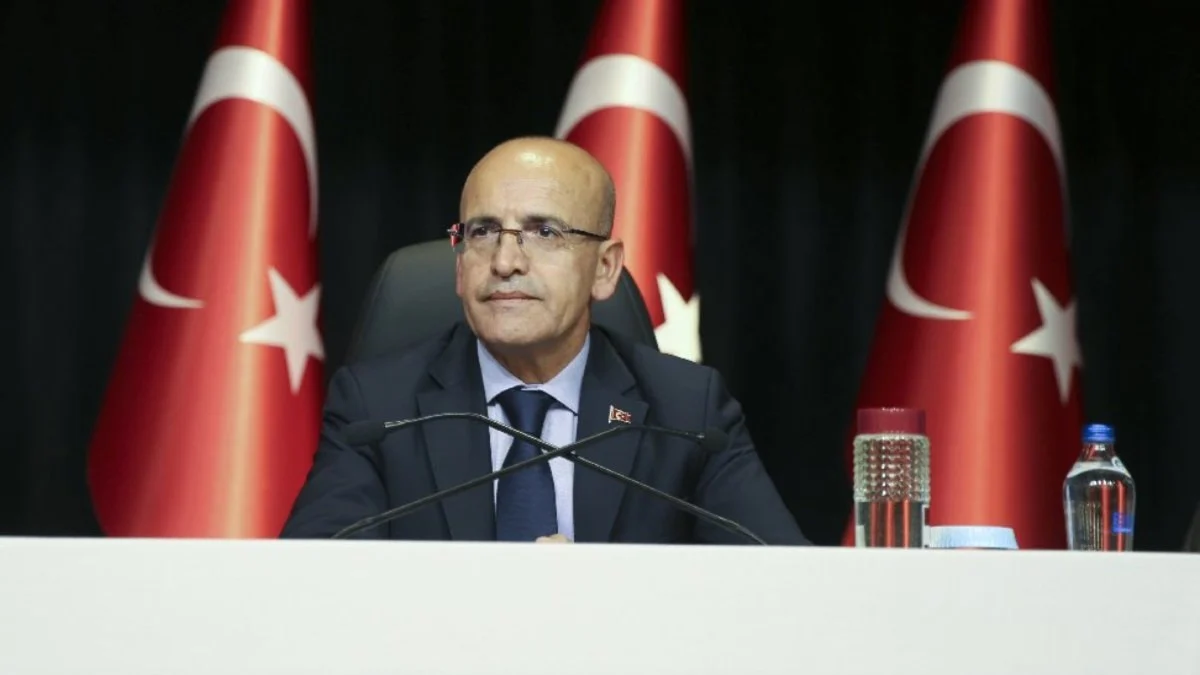Mehmet Şimşek’ten kendisiyle ilgili istifa iddialarına tek kelimelik yanıt: Uydurmuşlar