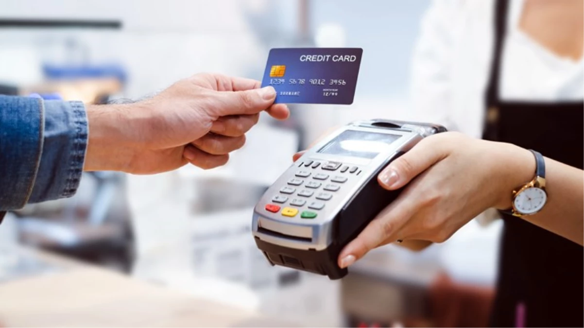 Merkez Bankası’nın sert faiz artışıyla kredi kartı faizlerinde de üst limitler yükseldi