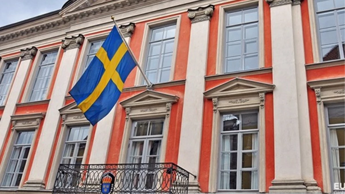 İzmir’de İsveç Konsolosluğu’nda silahlı saldırı! Bir konsolosluk çalışanı ağır yaralandı