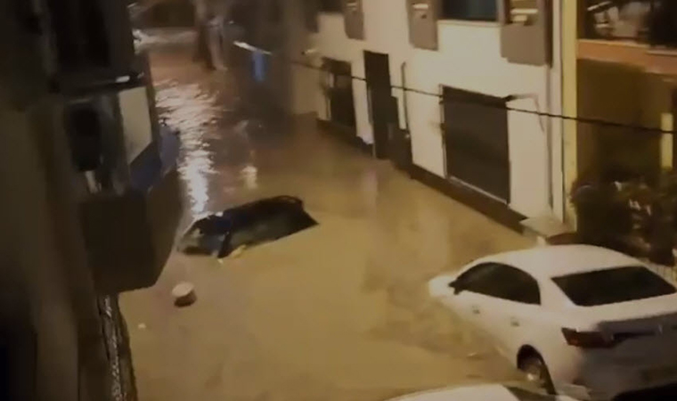 İstanbul’da selden etkilenen ailelere 15 bin TL para yardımı yapılacak