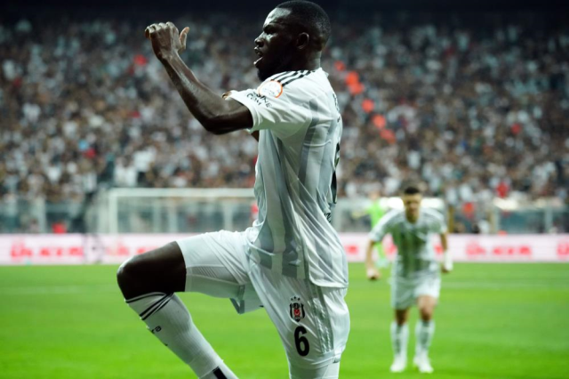 Son Dakika: Süper Lig'in 4. haftasında Beşiktaş, sahasında Sivasspor'u 2-0 mağlup etti