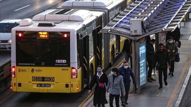 İstanbul'da okulların açıldığı 11 Eylül tarihinde toplu taşıma bu saat aralığında ücretsiz olacak