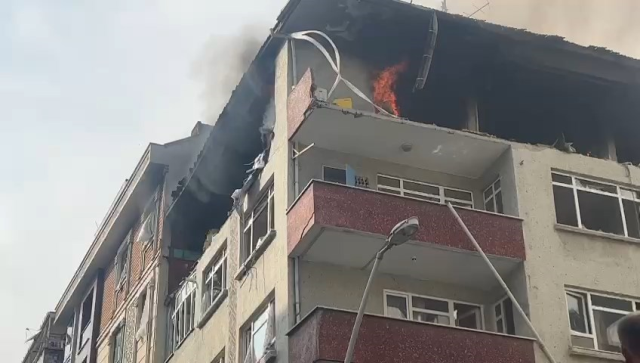 Son Dakika! İstanbul Şirinevler'de bir binada patlama meydana geldi: 1 ölü, 2 yaralı