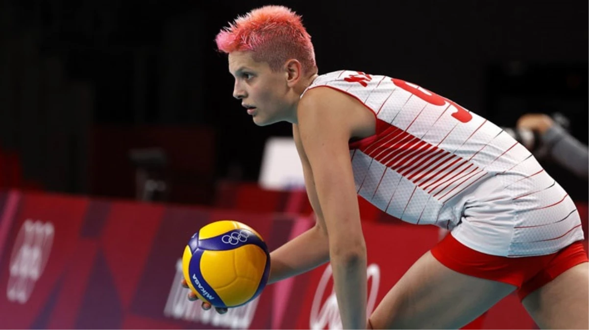 Ebrar Karakurt’un çocukluk hesabı ortaya çıktı! Sırbistan paylaşımı “Geleceği görmüş” dedirtecek cinsten