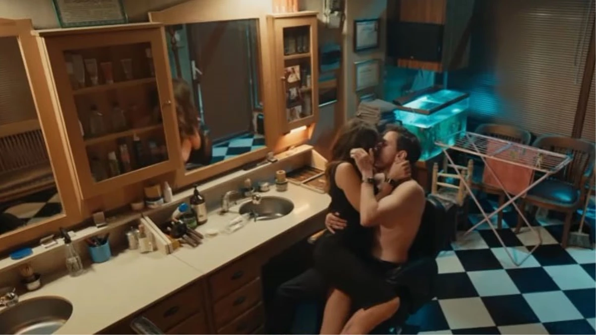 Ömer dizisinde Selahattin Paşalı ve Gökçe Bahadır’ın sevişme sahnesi fragmana damga vurdu