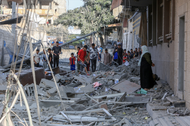 İsrailli insan hakları örgütünden Tel Aviv yönetimine tepki: Bu, başlı başına bir savaş suçu