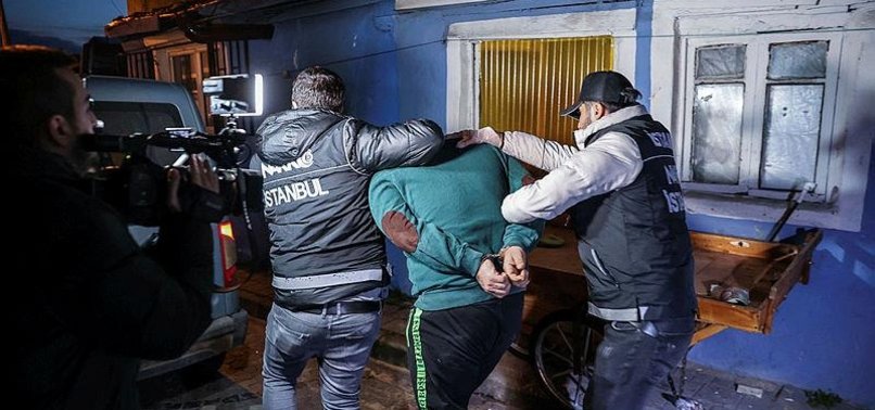 İçişleri Bakanı Yerlikaya: “İstanbul’daki 25 ilçemizde zehir tacirlerine yönelik gerçekleştirilen operasyonlarda 104 şüpheli şahıs yakalandı”