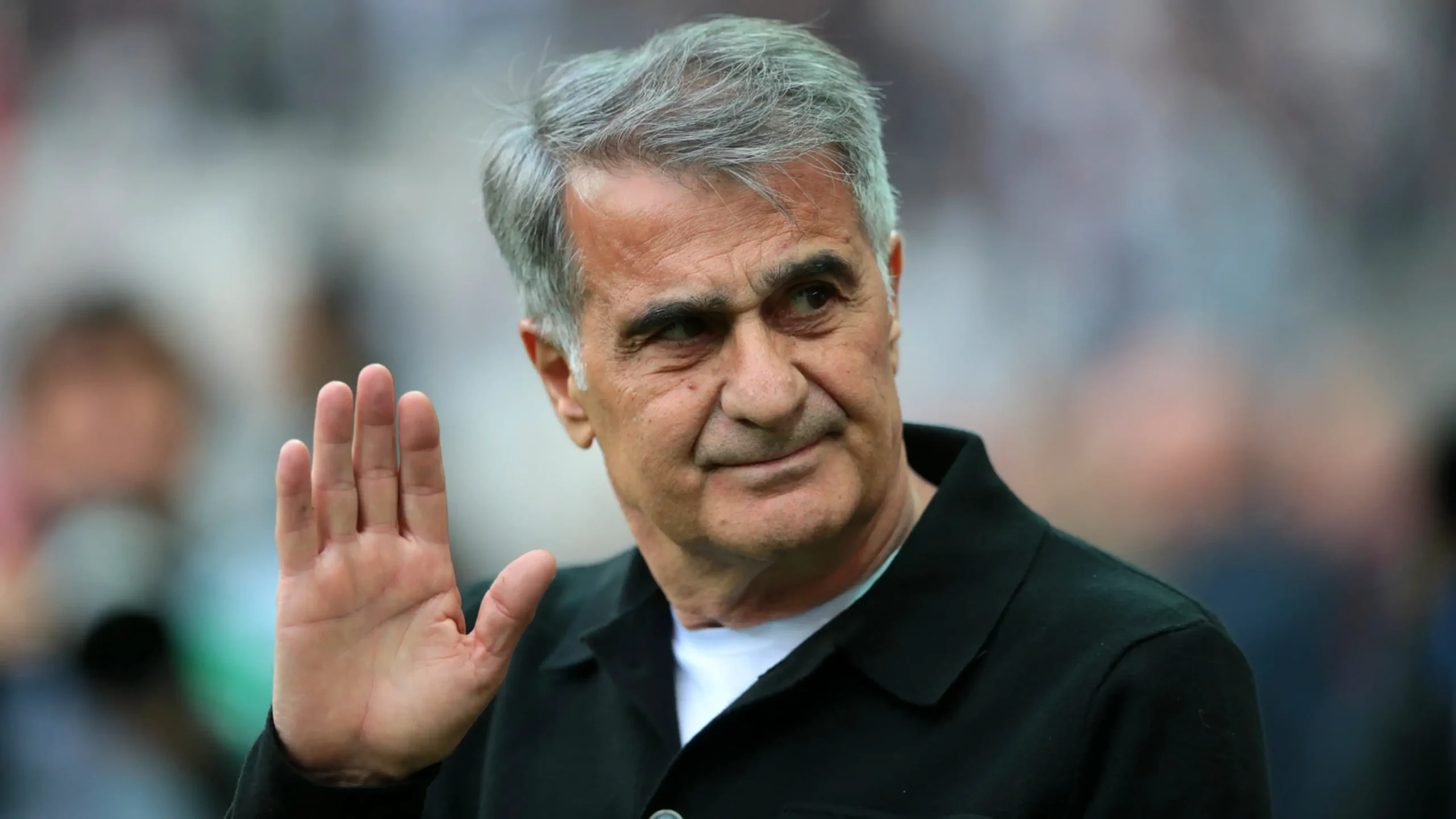 Şenol Güneş, Beşiktaş’tan ayrıldı