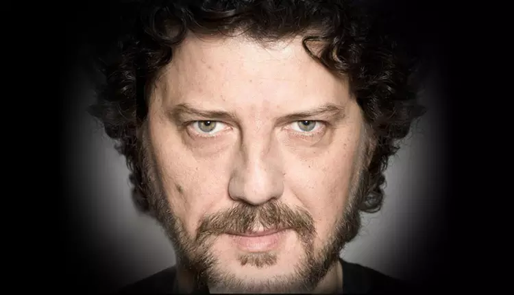 İlker Aksum, eşiyle nasıl tanıştığını anlattı