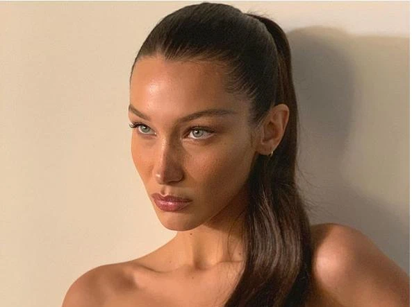 Bella Hadid yeni sevgilisiyle aşka geldi